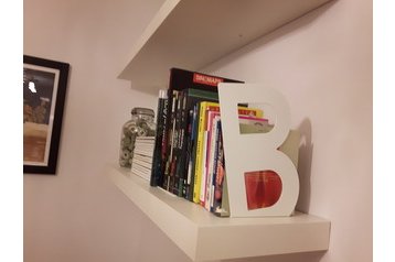 Croazia Privát Sesvete, Esterno